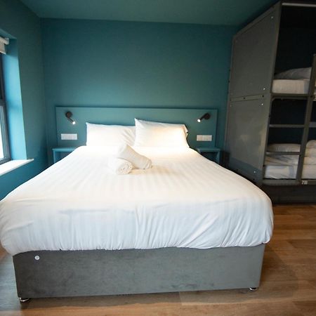 Heyday Hostel Ballina バリナ エクステリア 写真