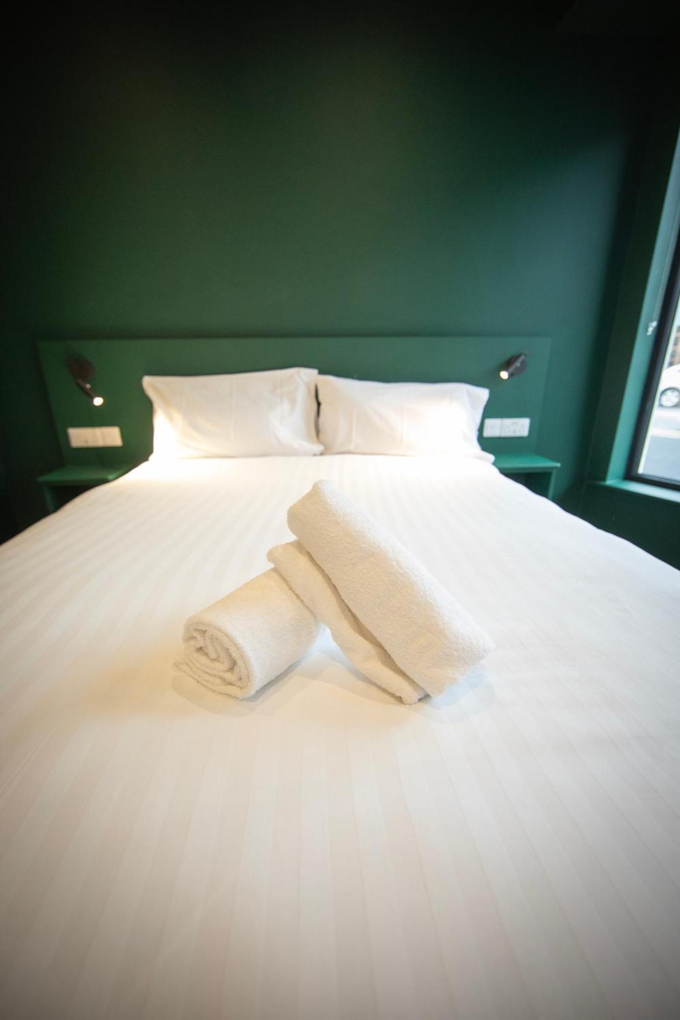 Heyday Hostel Ballina バリナ エクステリア 写真