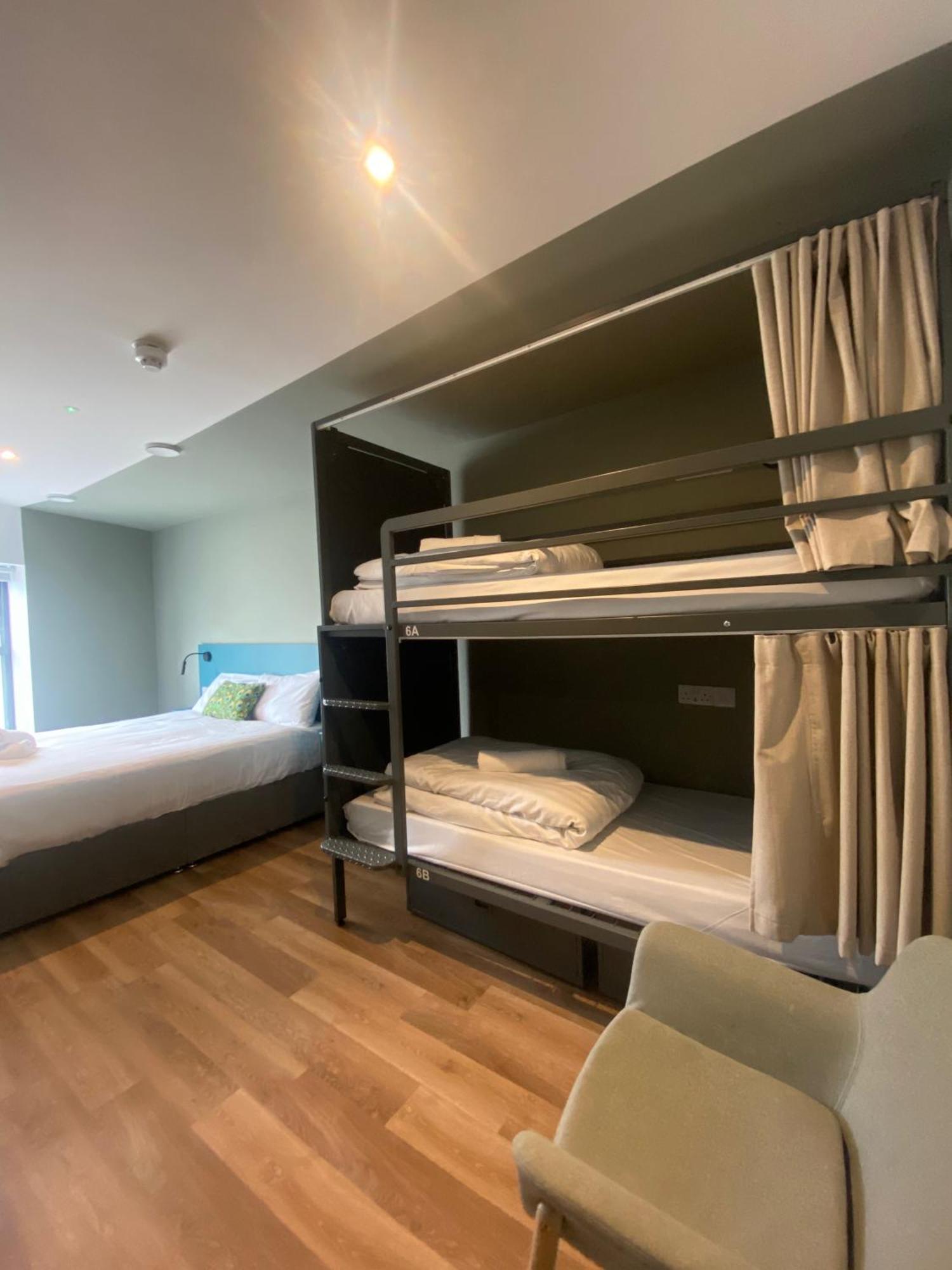 Heyday Hostel Ballina バリナ エクステリア 写真